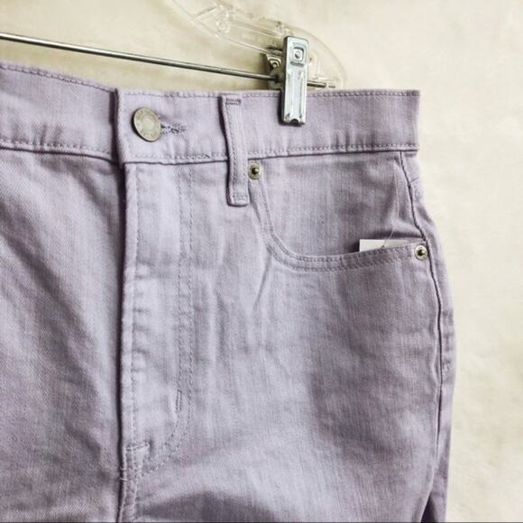 GAP Light Lavender High Rise 3" Denim Shorts - Picture 8 of 8